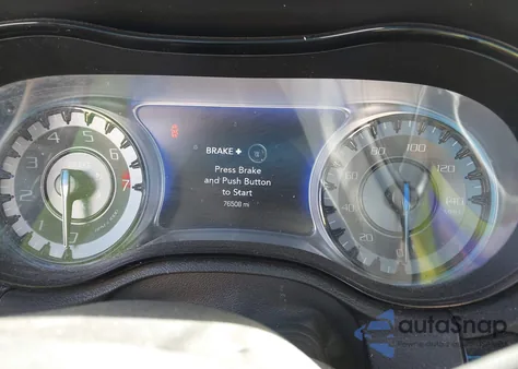 2019 Chrysler 300 300S из США, поврежденный, VIN 2C3CCABG4KH693937